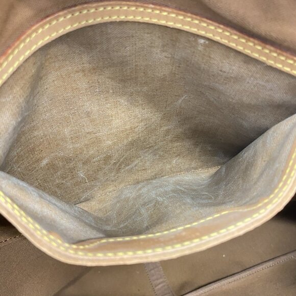 LOUIS VUITTON Authentic Brown Monogram Shoulder Bag - Picture 16 of 16